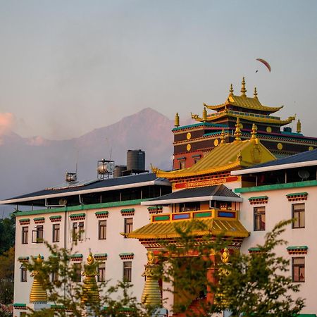 Chokling Arthouse - The Treasure Of Himalayas Hotell Bīr Exteriör bild