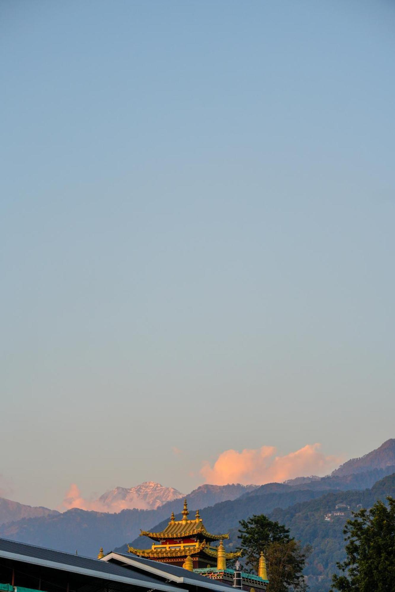 Chokling Arthouse - The Treasure Of Himalayas Hotell Bīr Exteriör bild