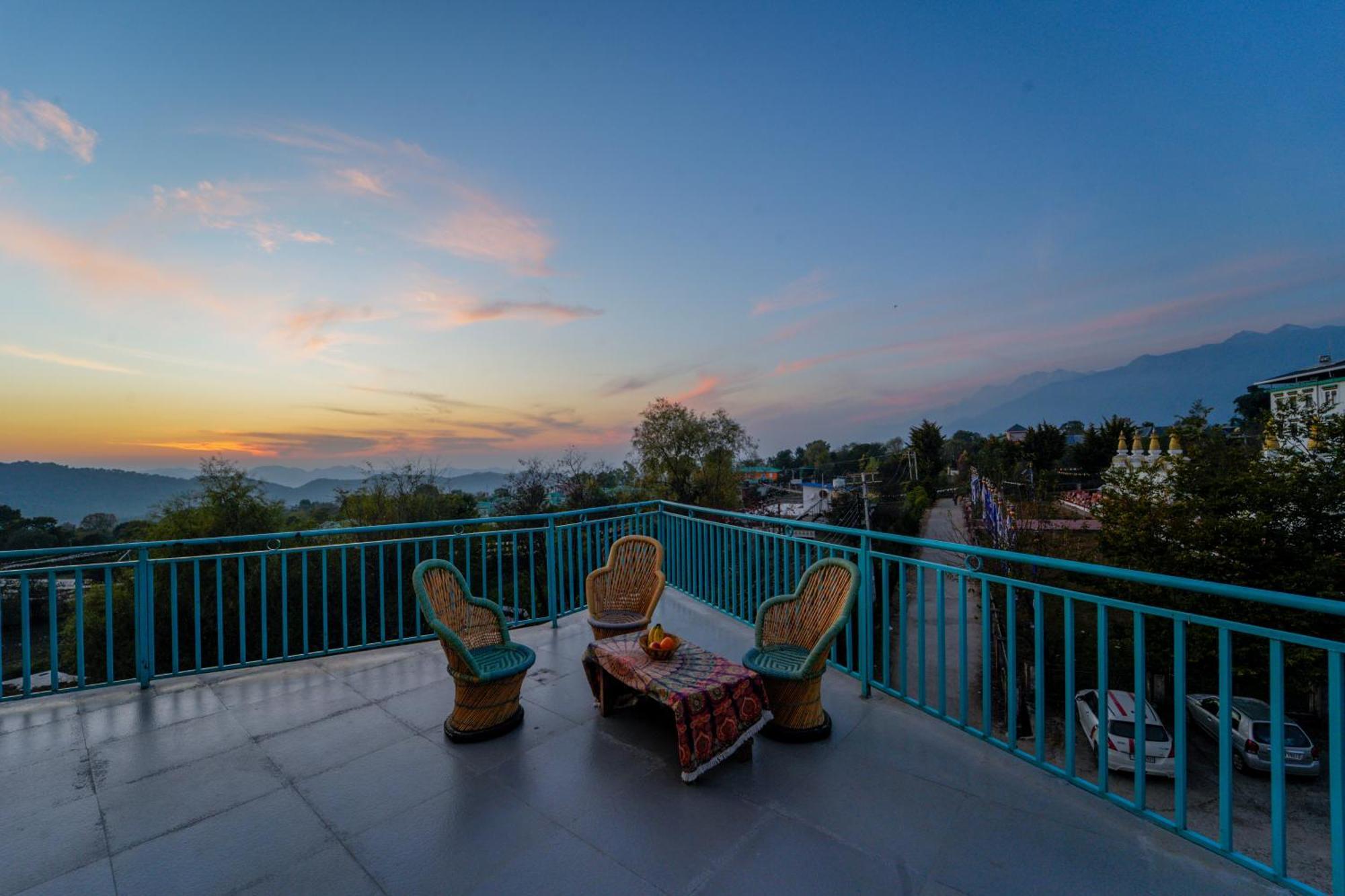 Chokling Arthouse - The Treasure Of Himalayas Hotell Bīr Exteriör bild