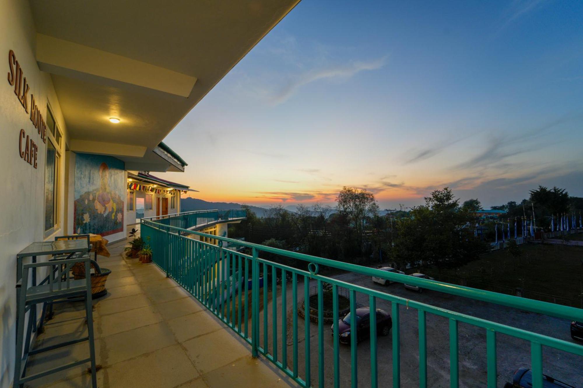 Chokling Arthouse - The Treasure Of Himalayas Hotell Bīr Exteriör bild