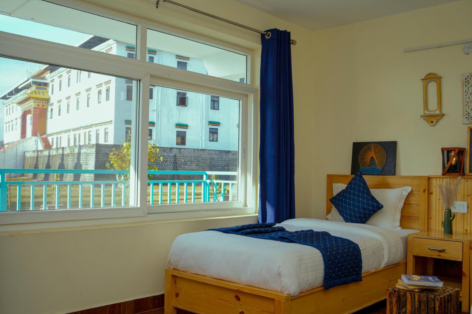 Chokling Arthouse - The Treasure Of Himalayas Hotell Bīr Exteriör bild